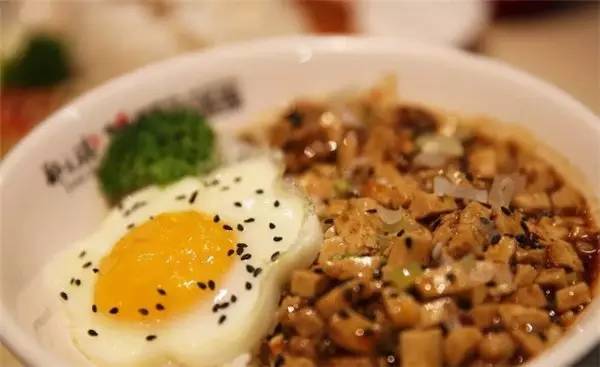 西安钟楼附近高档餐厅,西安必去的高消费餐厅