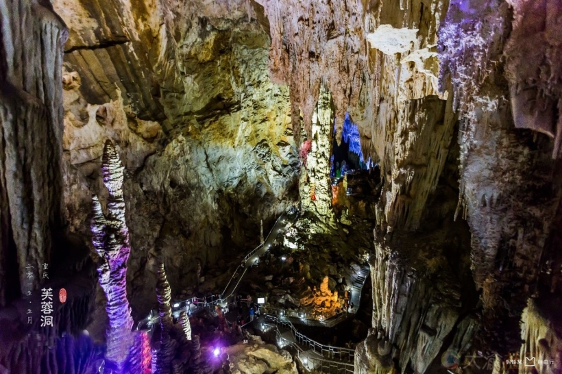 重庆周边10大神奇溶洞推荐凉快到要穿毛衣进去