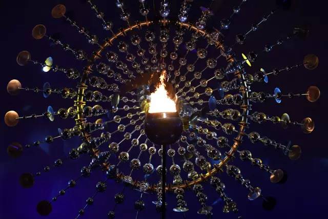 大哥你搞体育，你搞它有啥用啊？