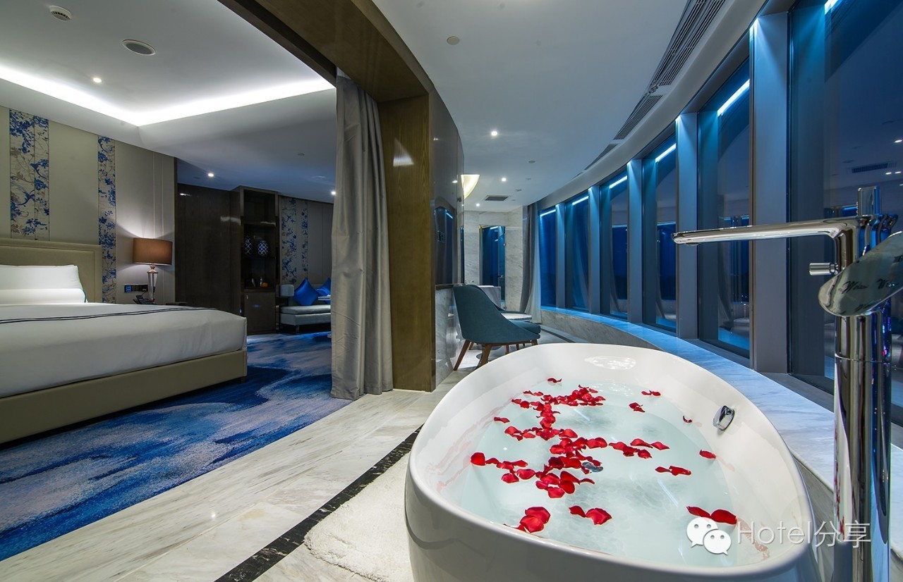 贵阳亨特索菲特酒店旁高楼,贵阳索菲特亨特酒店