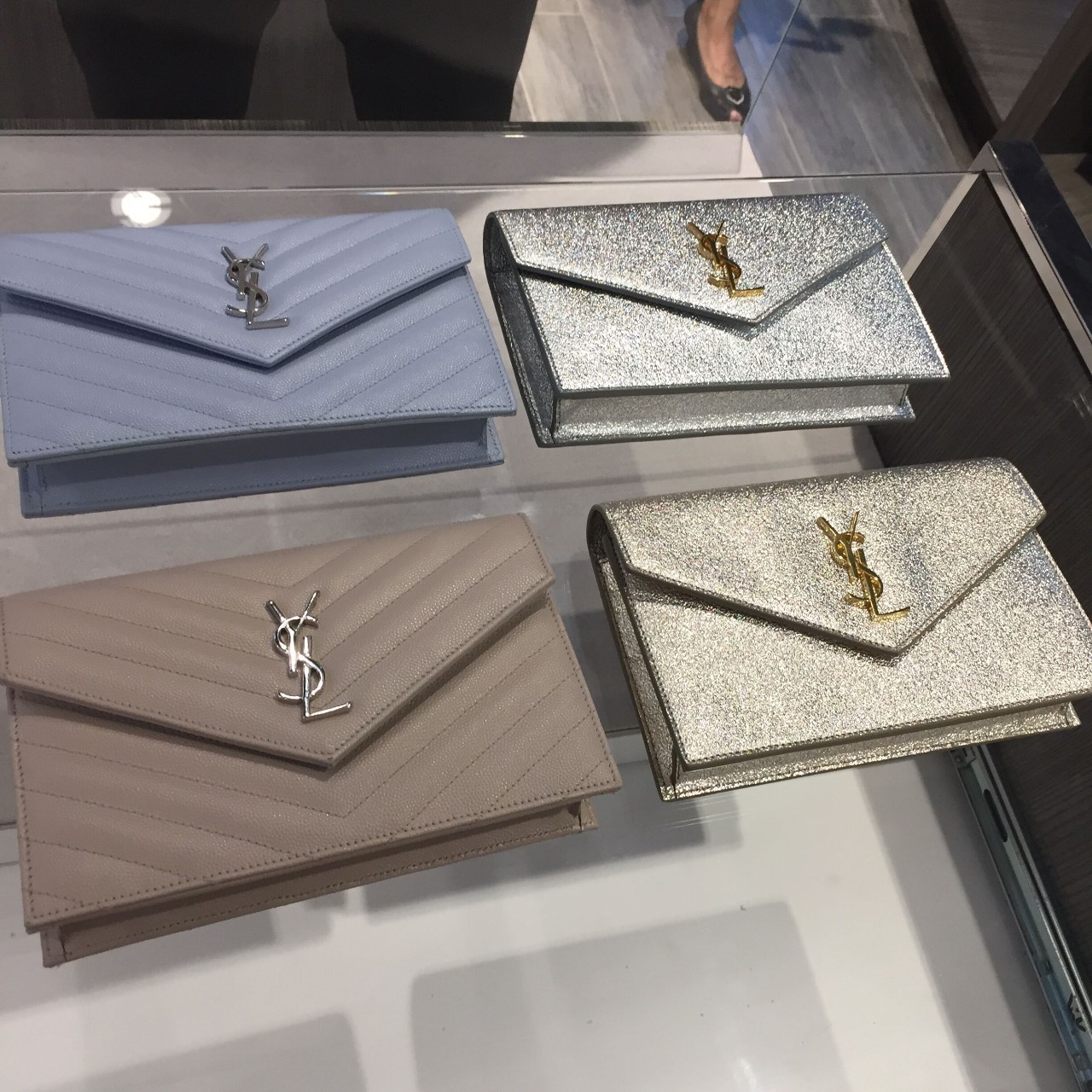 上海市内免税店购物条件,上海市进口商品免税店