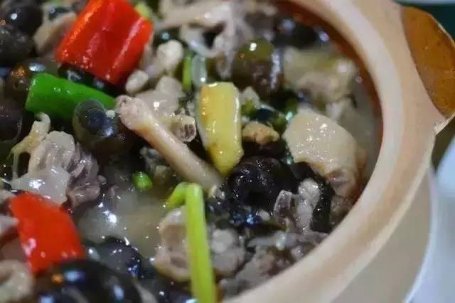 唔使搵啦！人均40元连电视台著名主持人都Hold唔住过来搵食