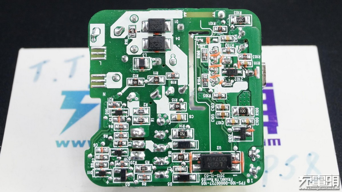 vivoxplay5,双引擎闪充vivo原装