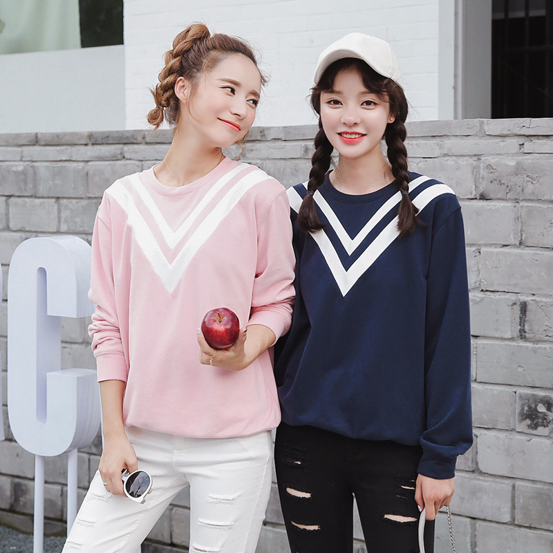 今秋流行的卫衣搭配,今秋最火的卫衣