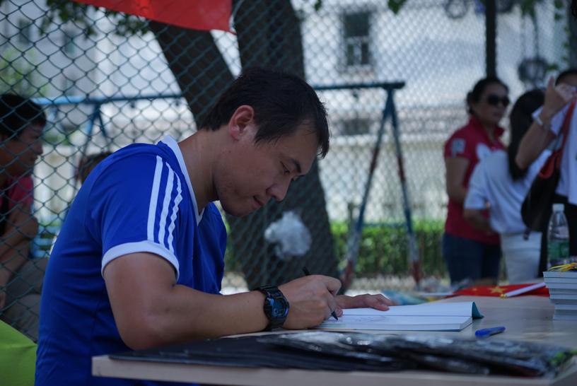 璇昏懀,璇昏懀瓒崇悆