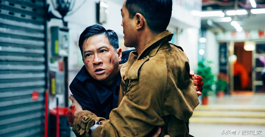 烧脑的剧情，一直在反转的身份，谁是*底卧**？-《使徒行者》观影感