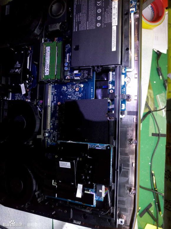 2万多的神舟笔记本,玩LOL是什么感觉?附赠*力暴**拆机