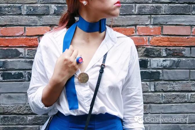 一件衬衫三种穿搭三种场合,男明星穿tb衬衫怎么搭