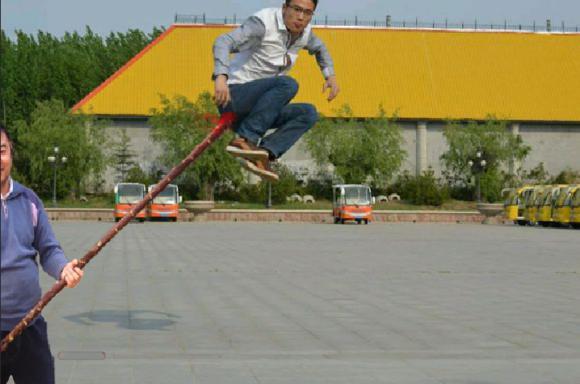 ps大神恶搞p图,被ps大神恶搞的图片笑掉我牙了