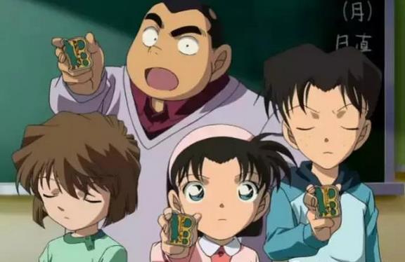 柯南为什么一直是小学生,柯南一直在上一年级吗