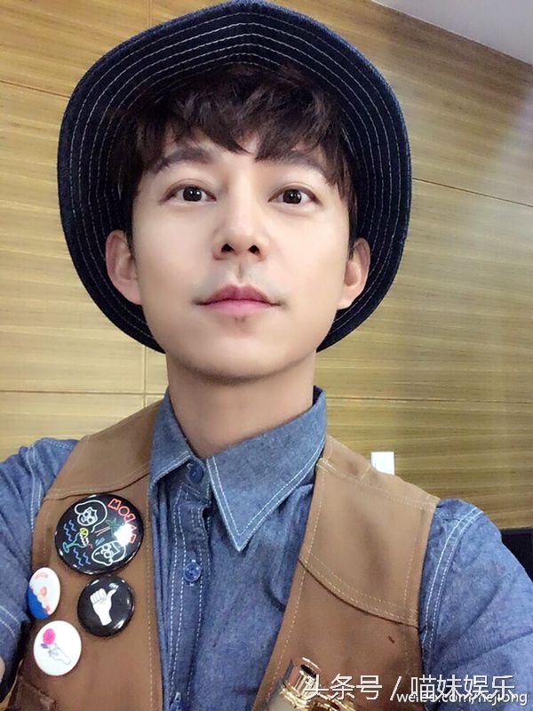 何炅微博发文事件,何炅发微博图片