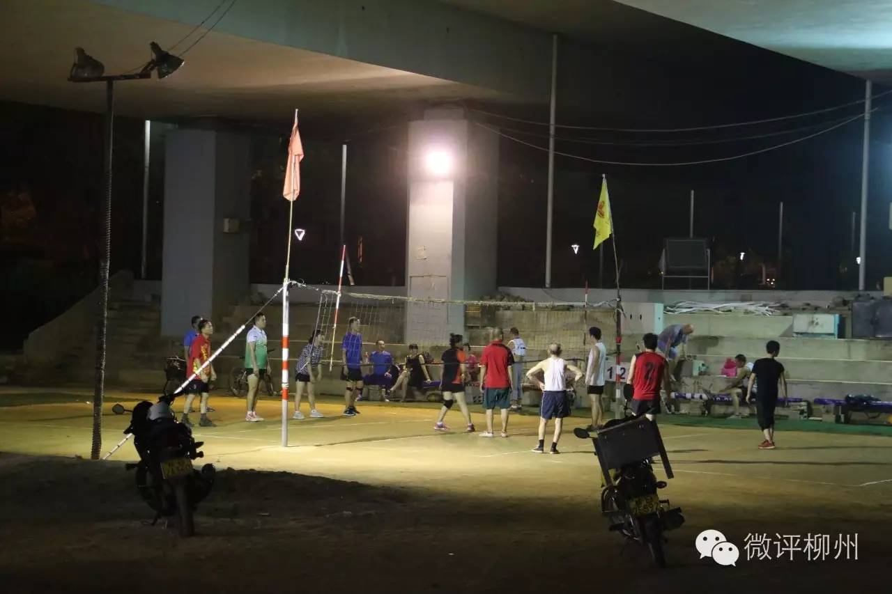 桥底滨水空间,桥底空间利用