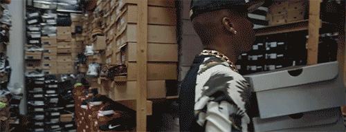 闃胯开闉嬬帇nmd,闃胯开杈炬柉nmd闉嬬帇