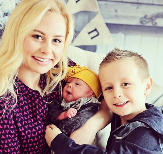 婴幼儿脖子花斑癣多久可以痊愈,婴儿花斑癣怎样算治好了