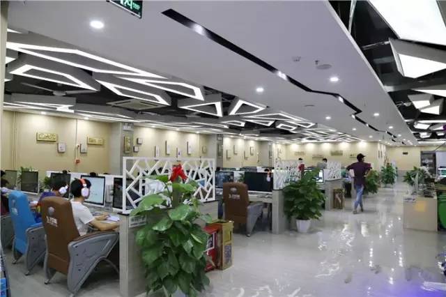 东莞好点的网咖,东莞清溪摩登网咖