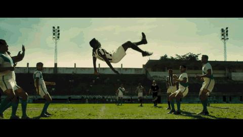 贝利经典瞬间铸就伟大球王传奇,贝利乌鸦嘴国外知道吗