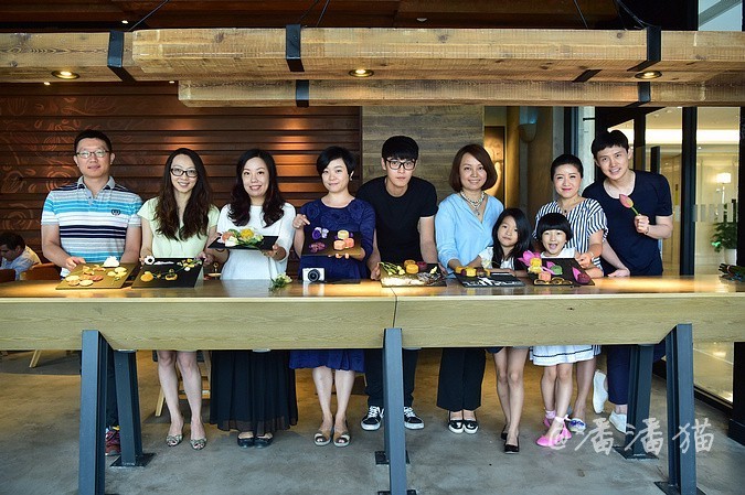 中秋佳节我的大家庭相聚在一起,中秋佳节相聚在外婆家