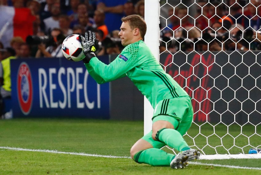 卡恩和诺伊尔谁是德国最佳门将,卡恩门将厉害吗