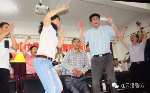 龚翔宇江苏女排队长,龚翔宇全家照片