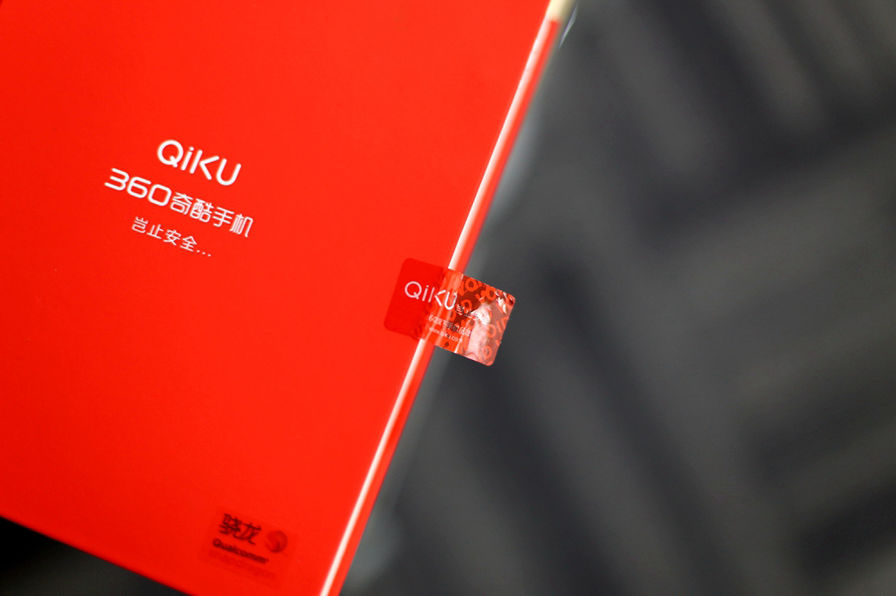出生就被非议的旗舰产品---360手机极客版轻体验