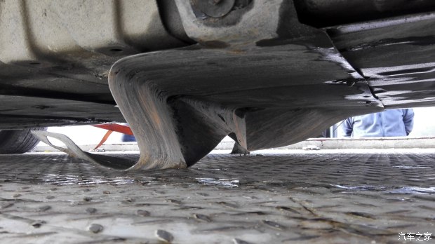 跑了13万公里的比亚迪e6值得买吗,比亚迪电车第一批车主用车情况