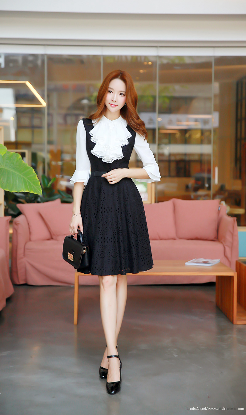 韩国美女夏季连衣裙,韩国黑色中腰连衣裙美女