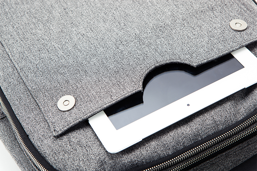 男士十大双肩背包品牌,休闲背包男士品牌大全