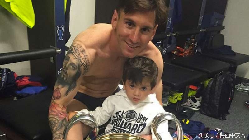 梅西身上的纹身都代表什么,梅西身上都有哪些纹身