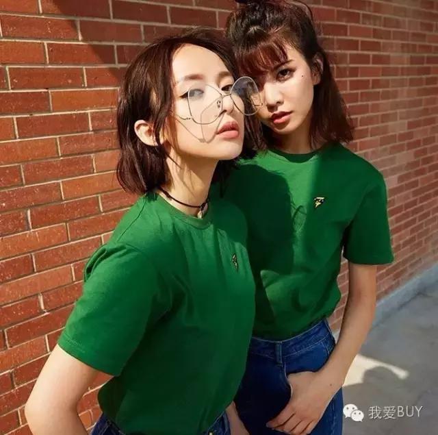 每周女星*服私**秀：89元T成功俘获刘诗诗，杨幂270元T够亲民