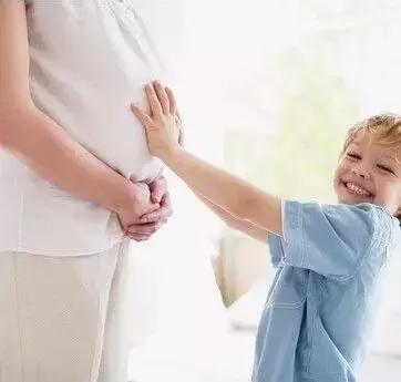 明星高龄产妇遇到的问题,产科高龄妈妈