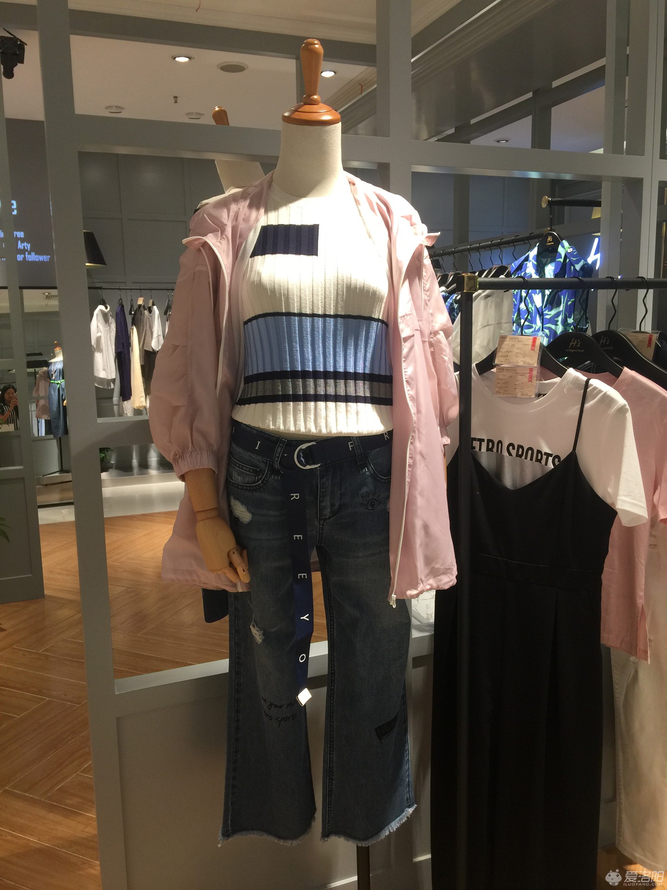 洛阳商圈早知道，老王府井又入驻一高逼格品牌HS