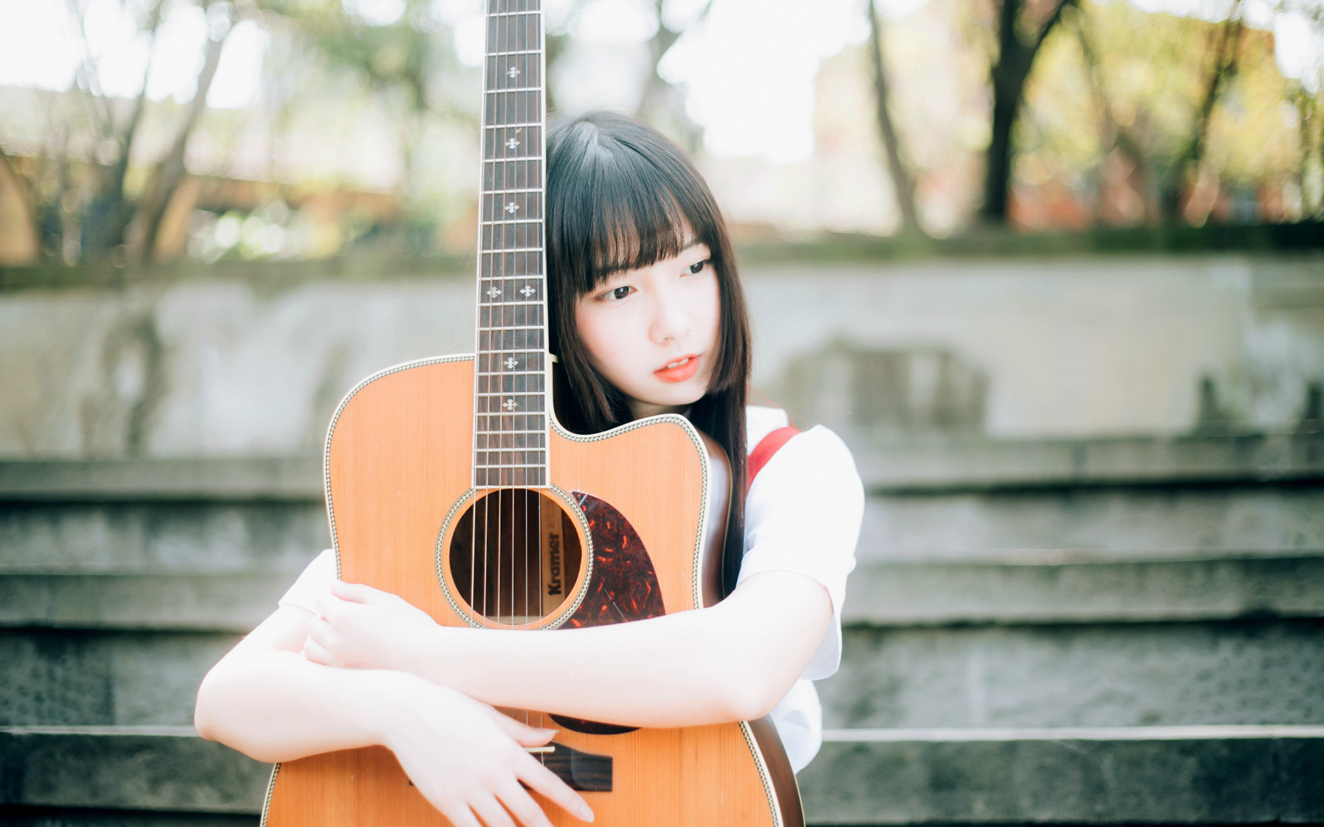 木吉他怎么防止开裂,吉他面板开裂如何修复视频教程