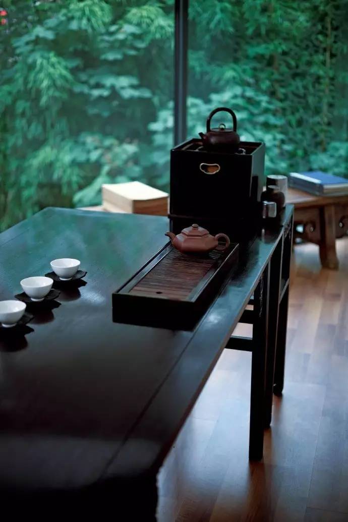 入世渐多恩怨事，理欲藏神息智争