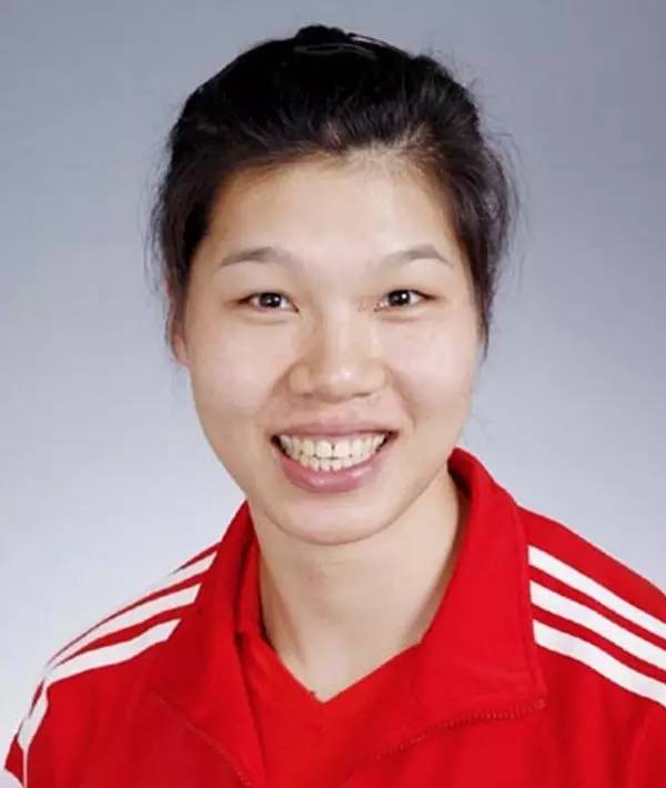 中国女排郎平工资是多少,郎平女排薪资