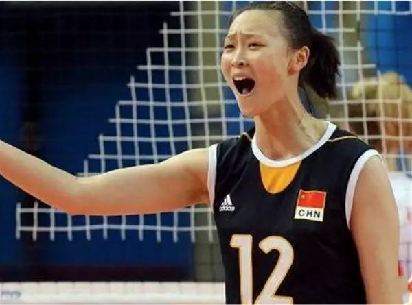 中国女排郎平年薪多少,女排郎平的年薪是多少