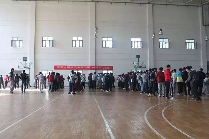 别young,别young跨界潮流艺术展