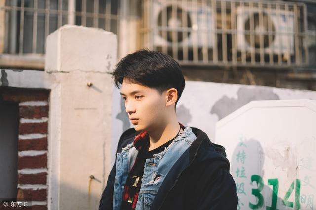 女主代表国家参加比赛的小说,女主参加全国竞赛的小说