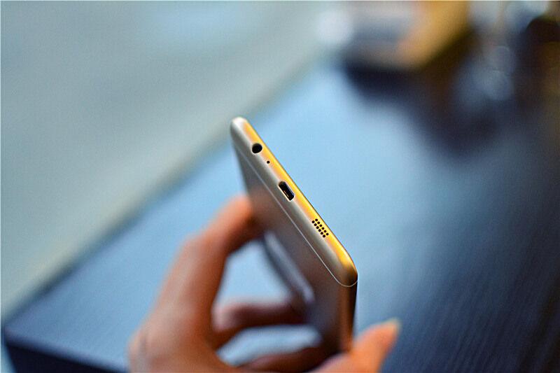 三星galaxyc555g质感素皮,三星galaxyzfold6轻奢版