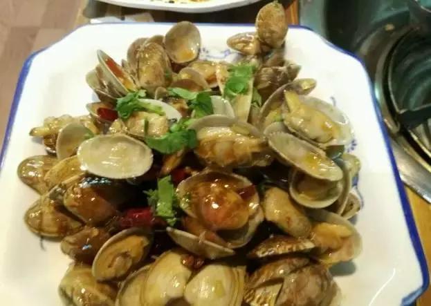 武汉黄陂区旅游景点美食,武汉地方特色美食和旅游景点