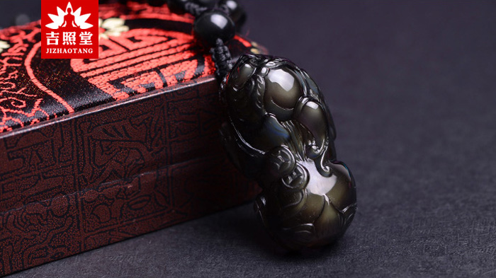 黑曜石貔貅挂件可以放床头吗,黑曜石貔貅挂件价格