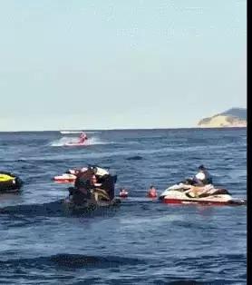 张继科香港表演赛撩妹,张继科爱撩妹