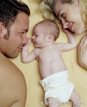 婴儿湿疹瘙痒难受怎么治疗,宝宝长了湿疹还痒用什么护肤品