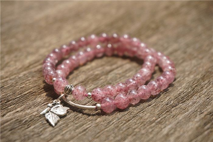 草莓晶手串的功效与作用,草莓晶的功效和寓意