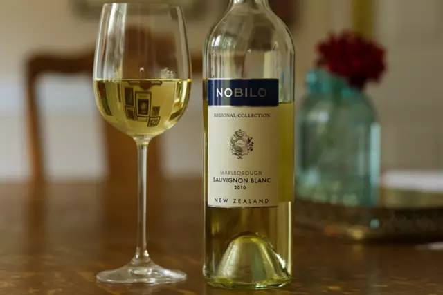 涓婃捣鏄熷骇閰掍笟鏈夐檺鍏徃,鏄熷骇闆嗗洟鐑堥厭钀ユ敹