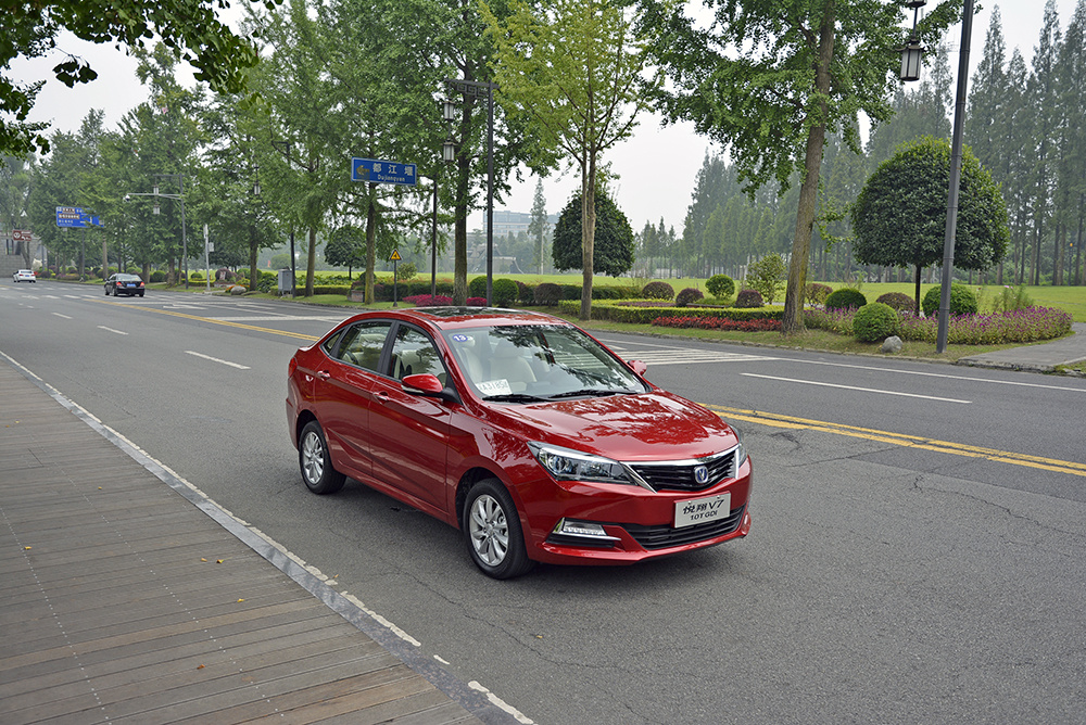 长安悦翔v71.0t发动机可靠吗,悦翔v7用哪款发动机