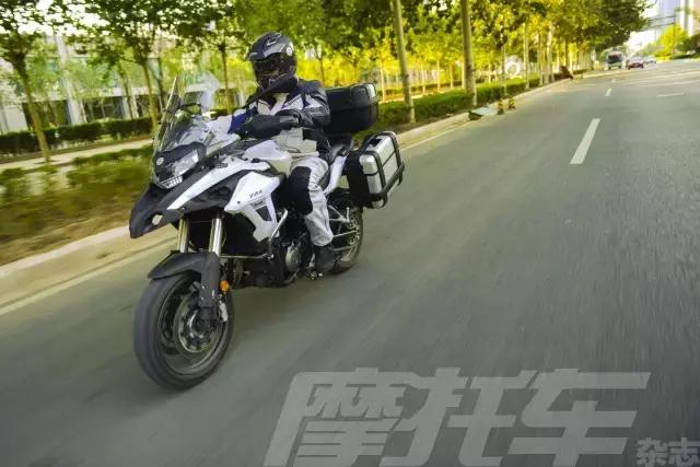 贝纳利trk502x2020款试驾,最新贝纳利trk502x测评