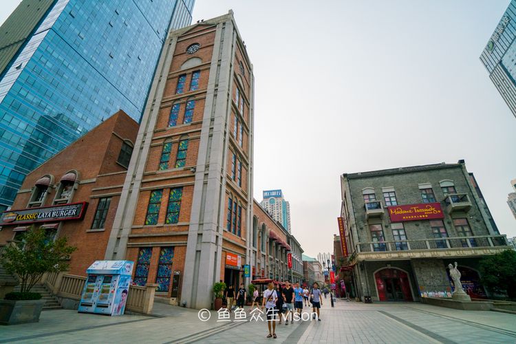 世界上最长的商业街在哪里,世界上最长步行街是哪个国家