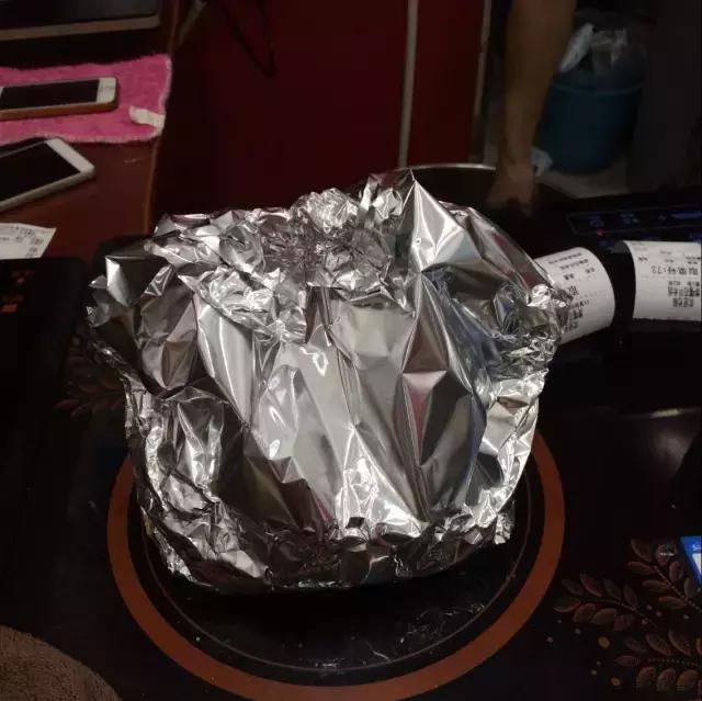 正宗火锅花甲米线,最火爆最好吃的花甲米线