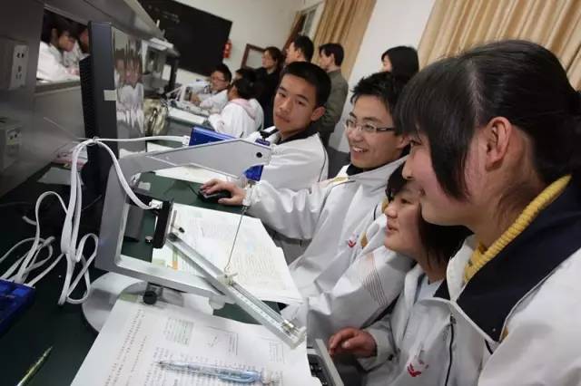 g20杭州峰会体验馆学生研学,g20峰会大学生思政课