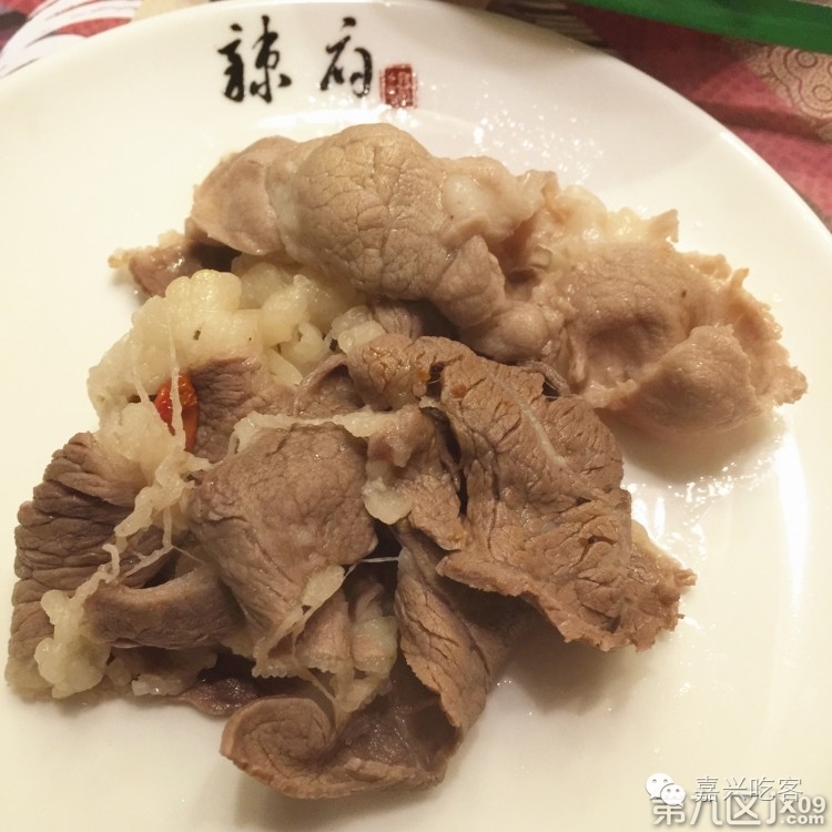 网友说|嘉兴最近大牌火锅店这么多，我就排到辣府这一家~